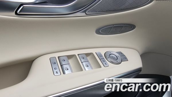 Genesis GV70 2021, фото 32