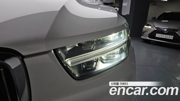 Volvo XC40 2022, фото 7