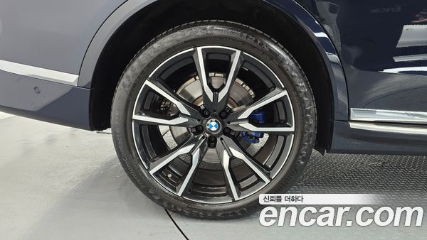 BMW X7 2022, фото 5