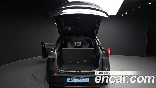 Tesla Model Y 2026, фото 25