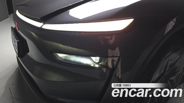 Tesla Model Y 2026, фото 7