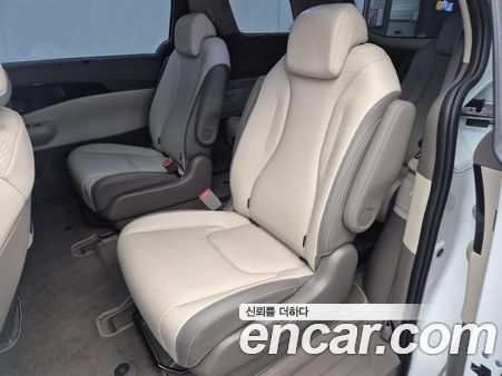 Kia Carnival 2025, фото 12