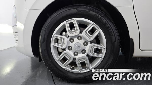Hyundai Staria 2023, фото 5