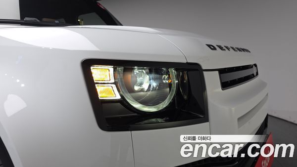 Land Rover Defender 2025, фото 8