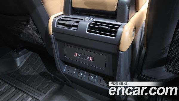 Land Rover Defender 2025, фото 31