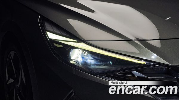 Hyundai Elantra 2021, фото 8