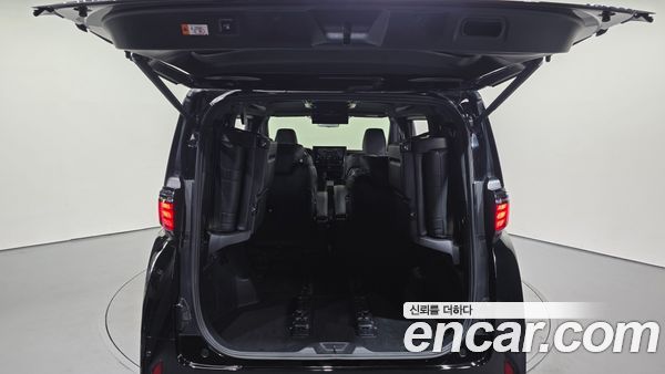 Toyota Alphard 2024, фото 20