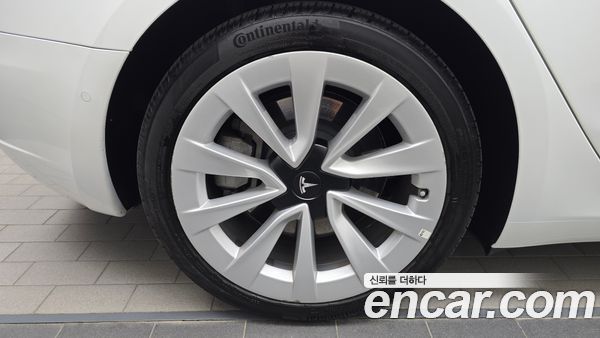 Tesla Model 3 2022, фото 5