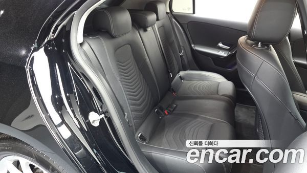 Mercedes-Benz A-Class 2020, фото 18