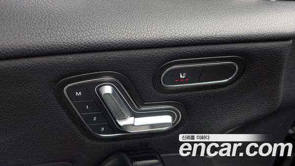 Mercedes-Benz A-Class 2020, фото 29