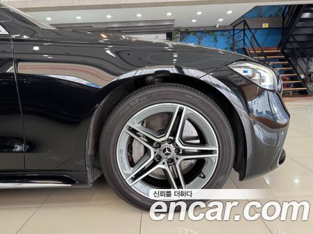Mercedes-Benz S-Class 2023, фото 5