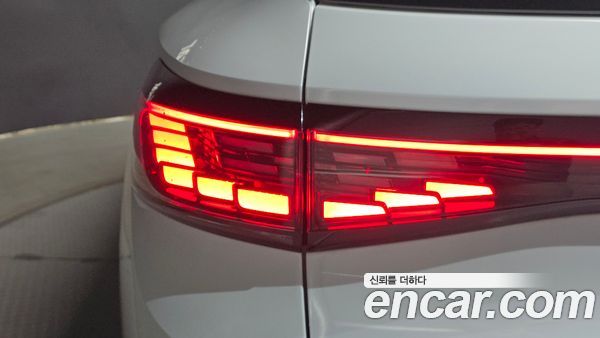 Volkswagen ID.4 2023, фото 9