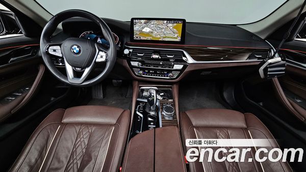 BMW 5 Series 2023, фото 7