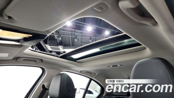 BMW 3 Series 2022, фото 17