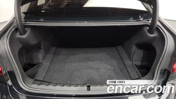 BMW 3 Series 2022, фото 20