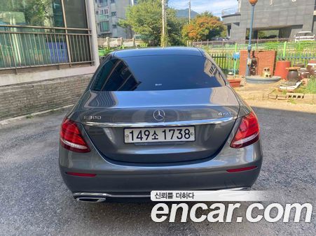 Mercedes-Benz E-Class 2020, фото 2