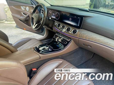 Mercedes-Benz E-Class 2020, фото 5