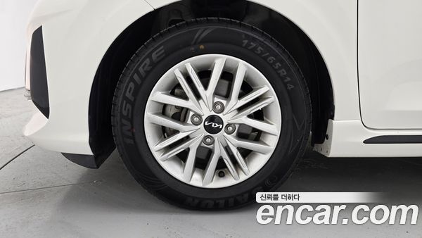 Kia Picanto 2023, фото 5