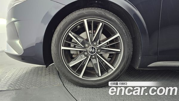 Hyundai Grandeur 2022, фото 5