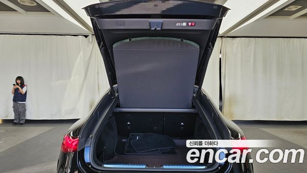 Mercedes-Benz EQS 2023, фото 20