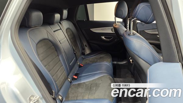 Mercedes-Benz EQC 2020, фото 16