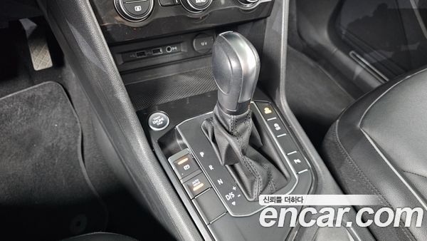 Volkswagen Tiguan 2020, фото 12