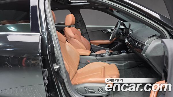 Audi A4 2022, фото 16