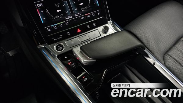 Audi e-tron 2023, фото 9