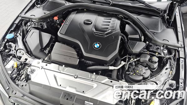BMW 3 Series 2023, фото 6