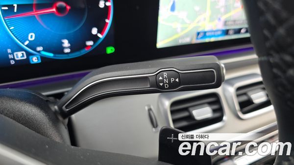 Mercedes-Benz GLE 2021, фото 12