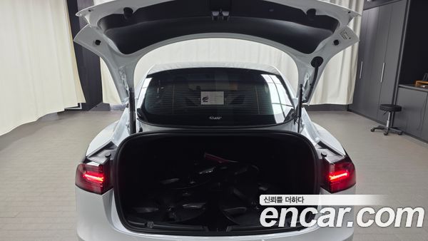 Tesla Model 3 2021, фото 25