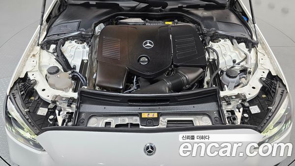Mercedes-Benz C-Class 2023, фото 6