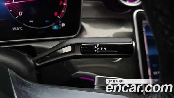 Mercedes-Benz C-Class 2023, фото 9