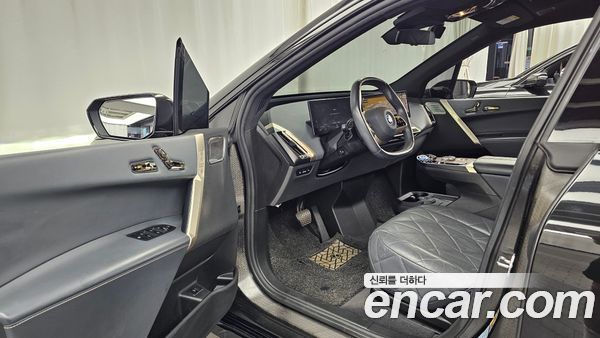 BMW iX 2022, фото 13