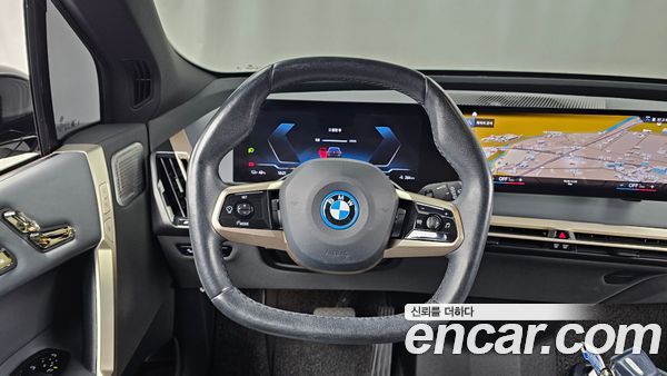 BMW iX 2022, фото 19