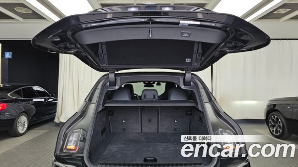 BMW iX 2022, фото 24