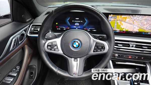 BMW i4 2023, фото 20