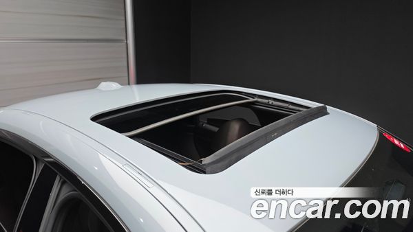 BMW i4 2023, фото 29
