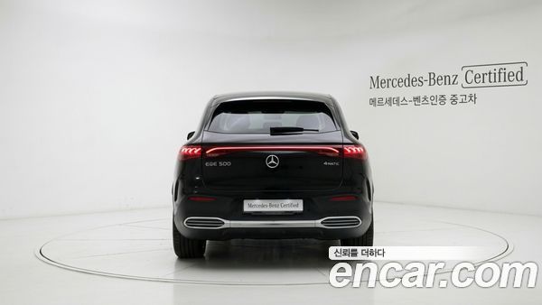Mercedes-Benz EQE 2026, фото 4