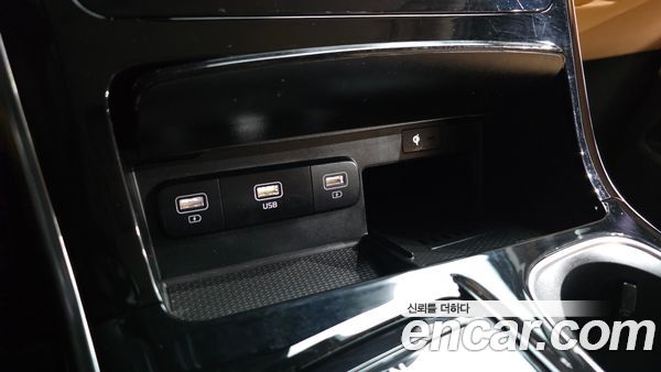 Kia Carnival 2023, фото 35