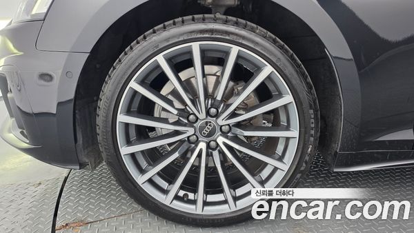 Audi A5 2023, фото 5