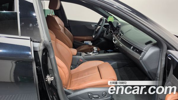 Audi A5 2023, фото 16