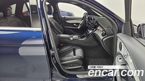 Mercedes-Benz GLC 2021, фото 16