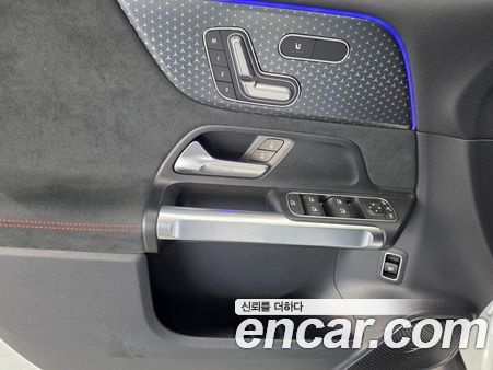 Mercedes-Benz EQB 2025, фото 12