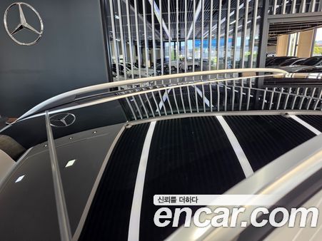 Mercedes-Benz EQB 2025, фото 20