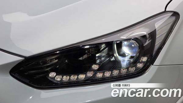 Hyundai Veloster 2021, фото 8