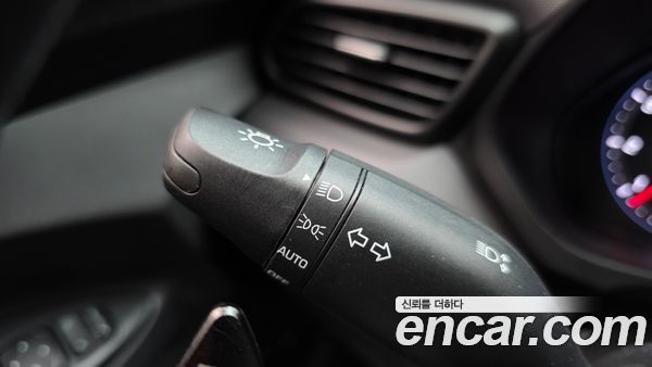 Hyundai Veloster 2021, фото 29