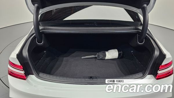 Genesis G80 2025, фото 32