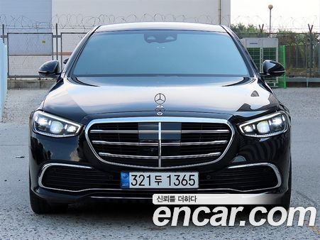 Mercedes-Benz S-Class 2022