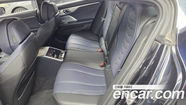 BMW 8 Series 2021, фото 16